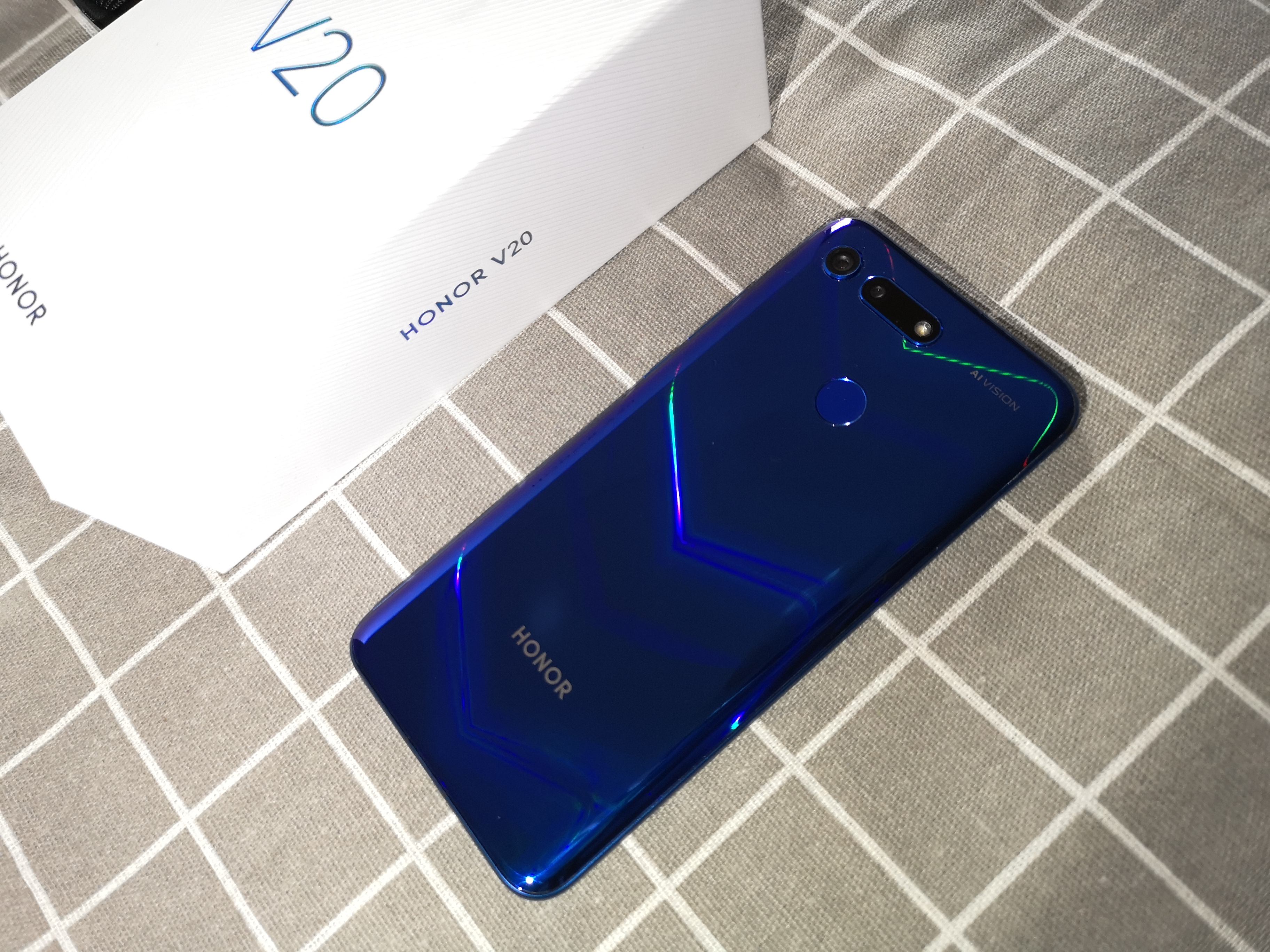 雷军怼饥饿营销,雷军发布会说华为饥饿营销