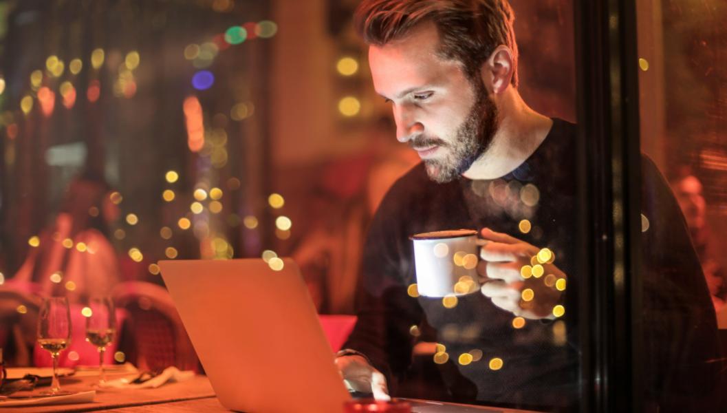 自媒体爆款吸引粉丝,自媒体如何引爆热点