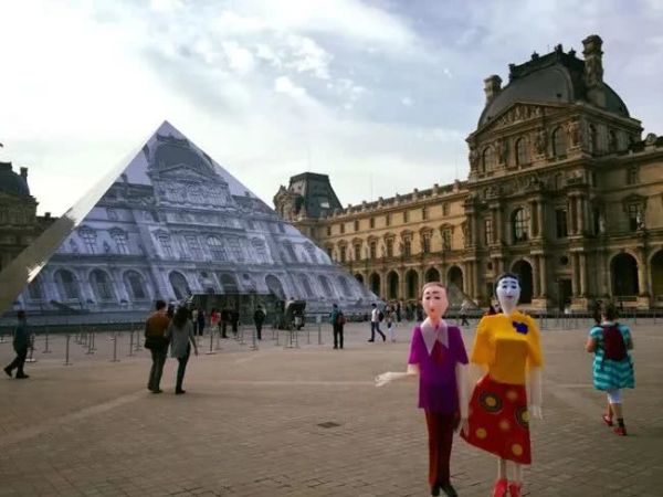 中国人烧给死人的纸扎,登上巴黎设计周,还被法国的博物馆收藏。