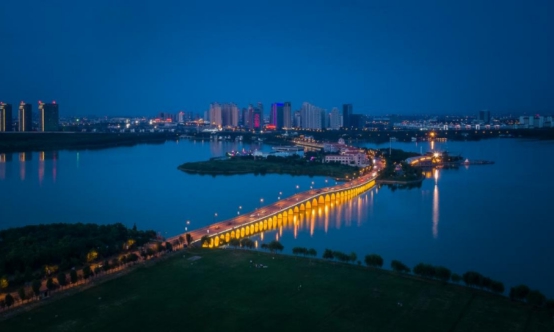 这所“名不见经传”的二本高校，就业率高达98％，不要小瞧它