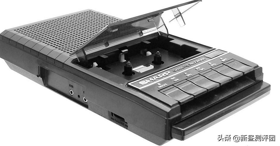 36年前香港设计制作的电脑是什么水平？Laser310与VTech