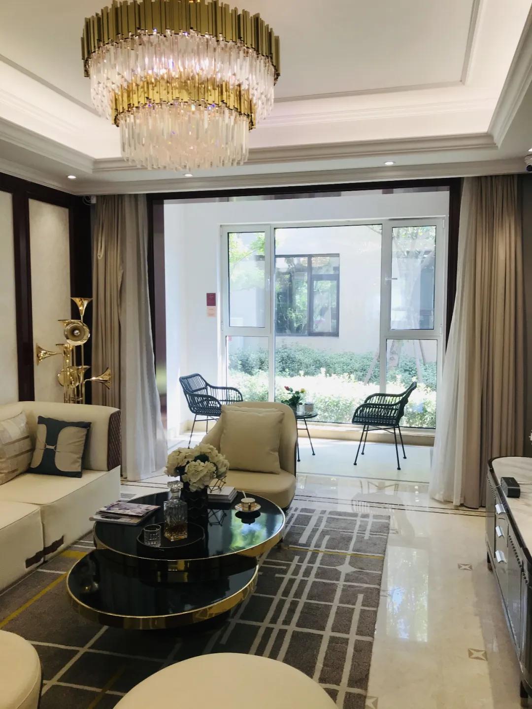 万科翡翠公园和中海映山湖选哪个,万科翡翠公园鸣翠108户型评测