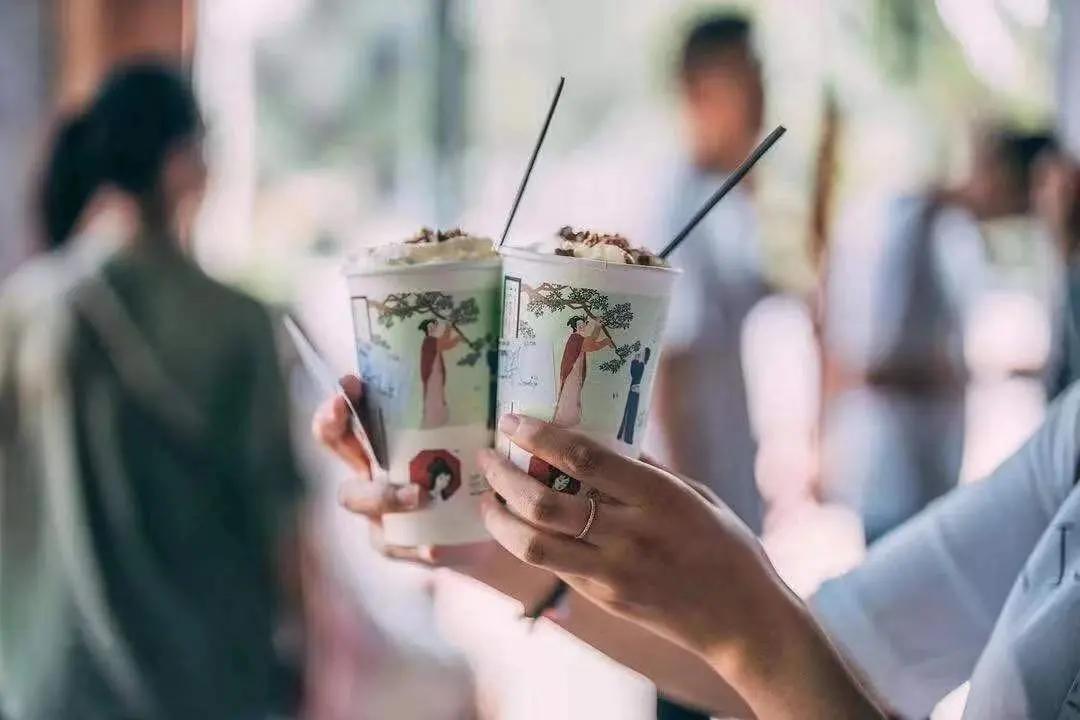 “做头发”做到破产，她这人间富贵花太惨了