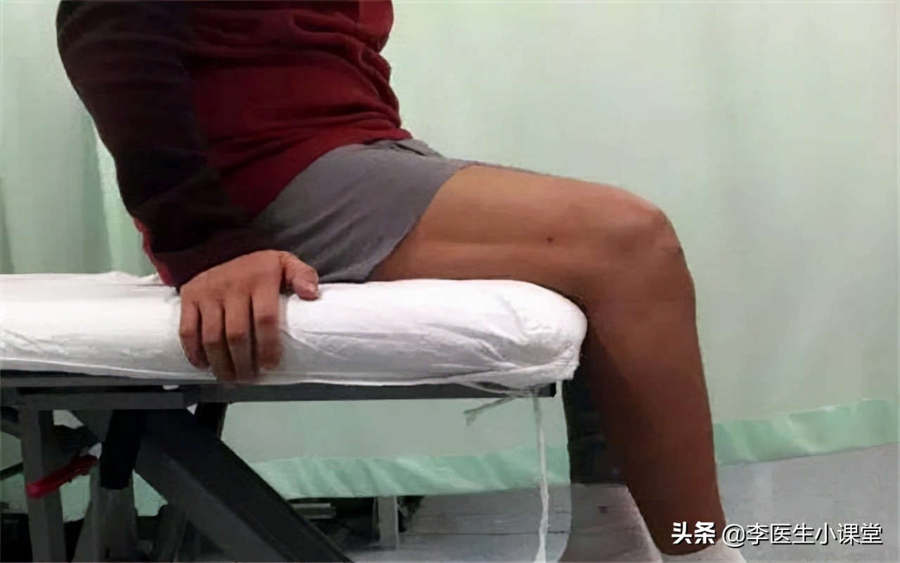 老年人膝盖下蹲和起立疼痛,老年人下楼梯膝盖疼怎么回事