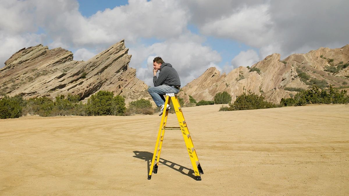 道德是约束穷人的,不要指望道德约束要靠法律约束