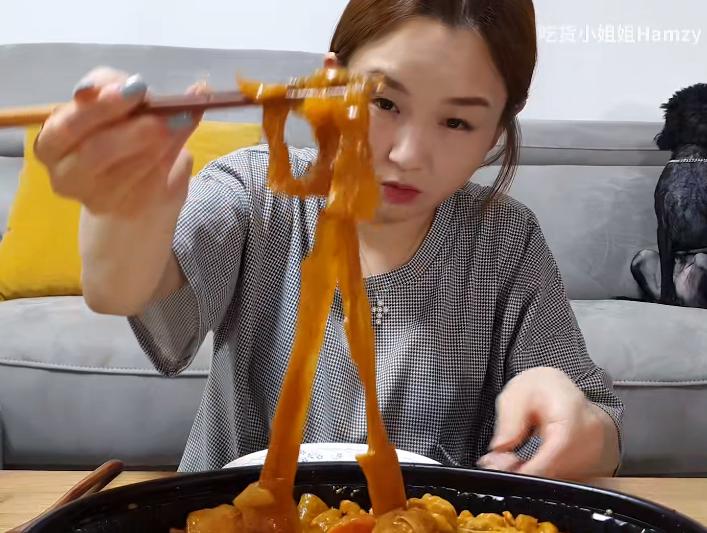 韩国吃播hamzy背景越扒越心惊，公司操作专业，捞钱手段熟练