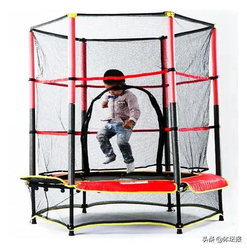 体育用品增长率,体育用品线上线下销售额