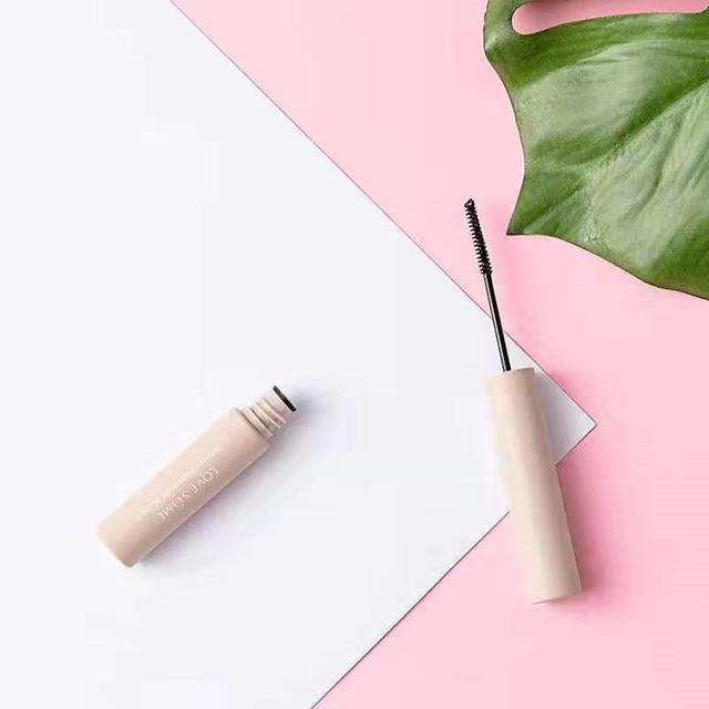 彩妆蛋成石头?唇釉成胶棒?在这里只要他想,没有不敢