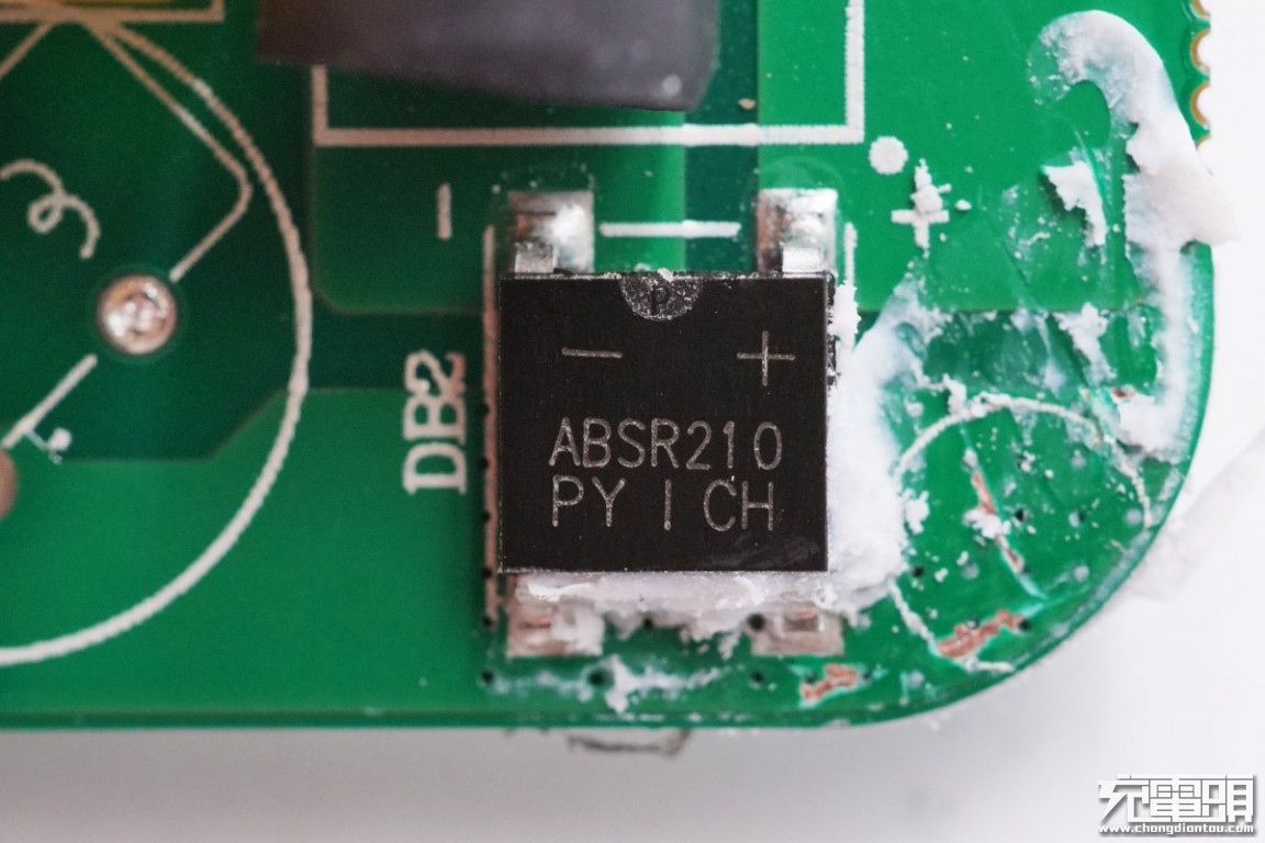 安克氮化镓充电器支持快充,安克氮化镓充电头全家桶