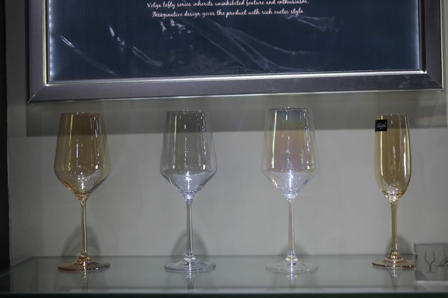 酒杯中的“贵族”，外国人把它当礼品，如今在拼多多找到回国之路