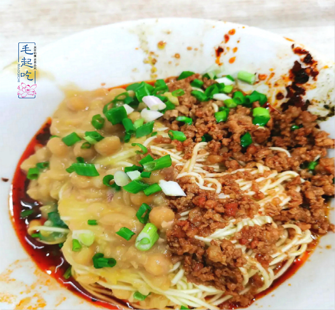 重庆小面豌杂面老板,重庆小面真正第一名