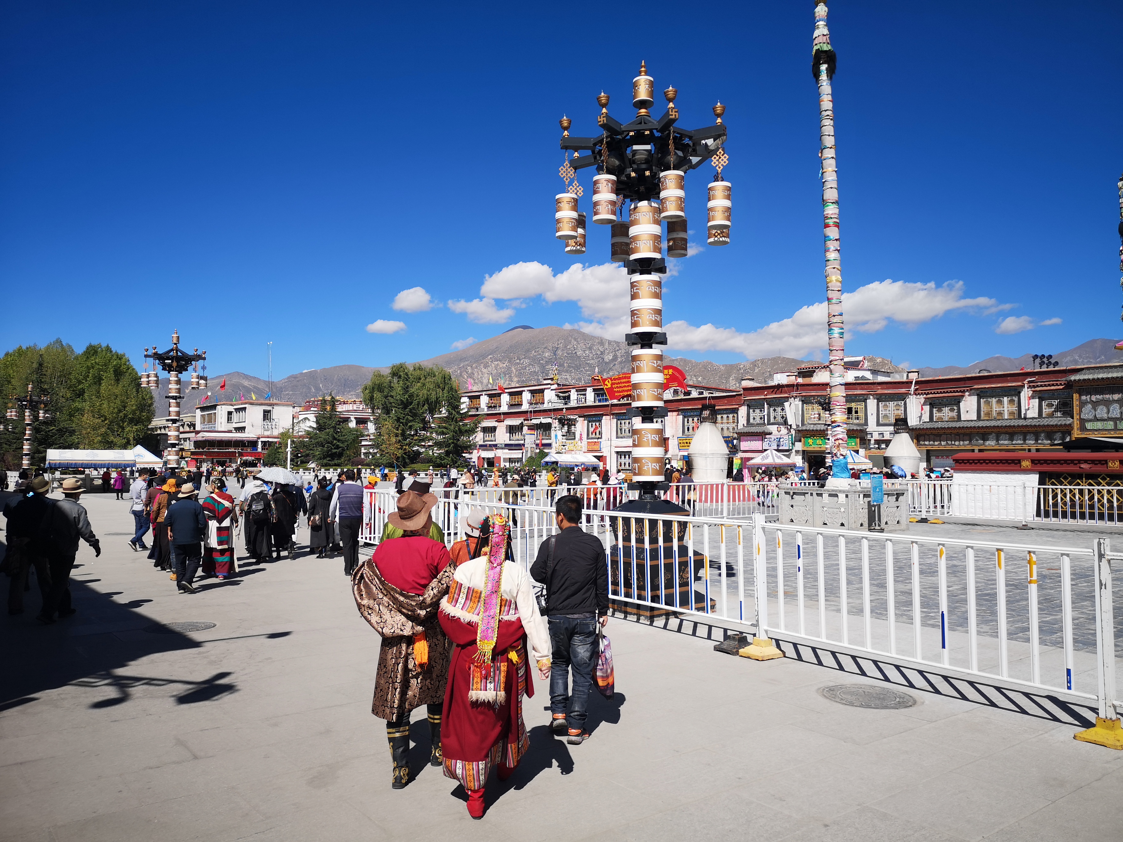 原来西藏的美景在藏西,去一趟西藏吧