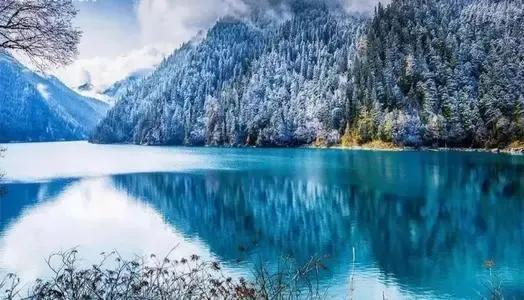 九寨沟的冬天描写,九寨沟的冬天简介