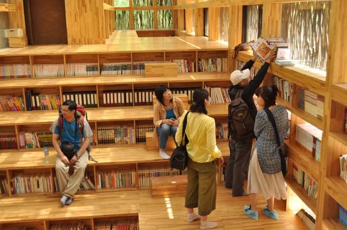 只去书店但不看书的意义,只有不读书干什么都是快乐的