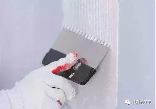 如何防止腻子粉脱落,腻子粉脱层跟灰钙有关系吗