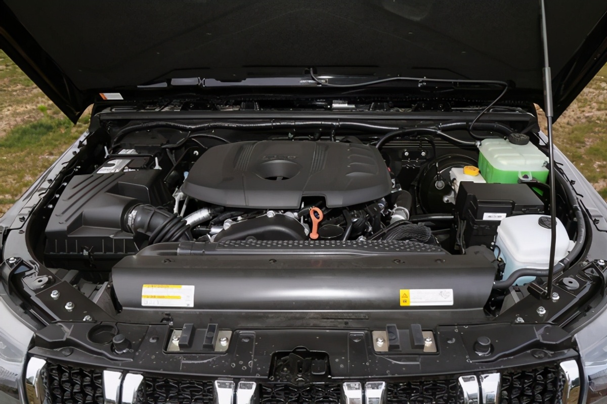 可上山下海,能家用带娃,推荐三款入门级越野车,适合平民玩家