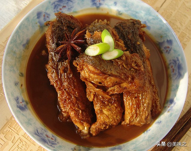 红烧鱼的正确做法大全,红烧鱼做法味道鲜美营养丰富下饭