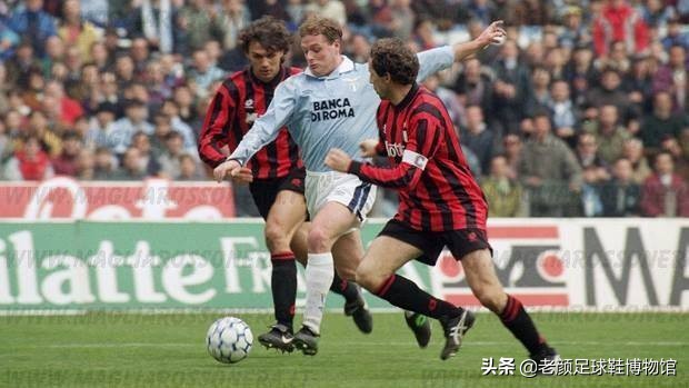 破产酒鬼的球鞋拍卖值6万,加图索的恩人名字成为香港路名