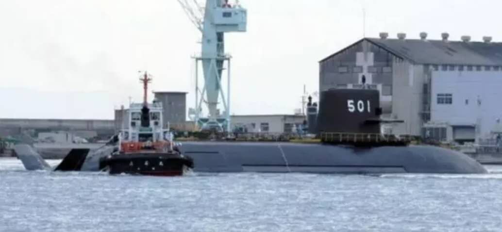 大鲸与苍龙级潜艇对比,苍龙级潜艇多少分贝