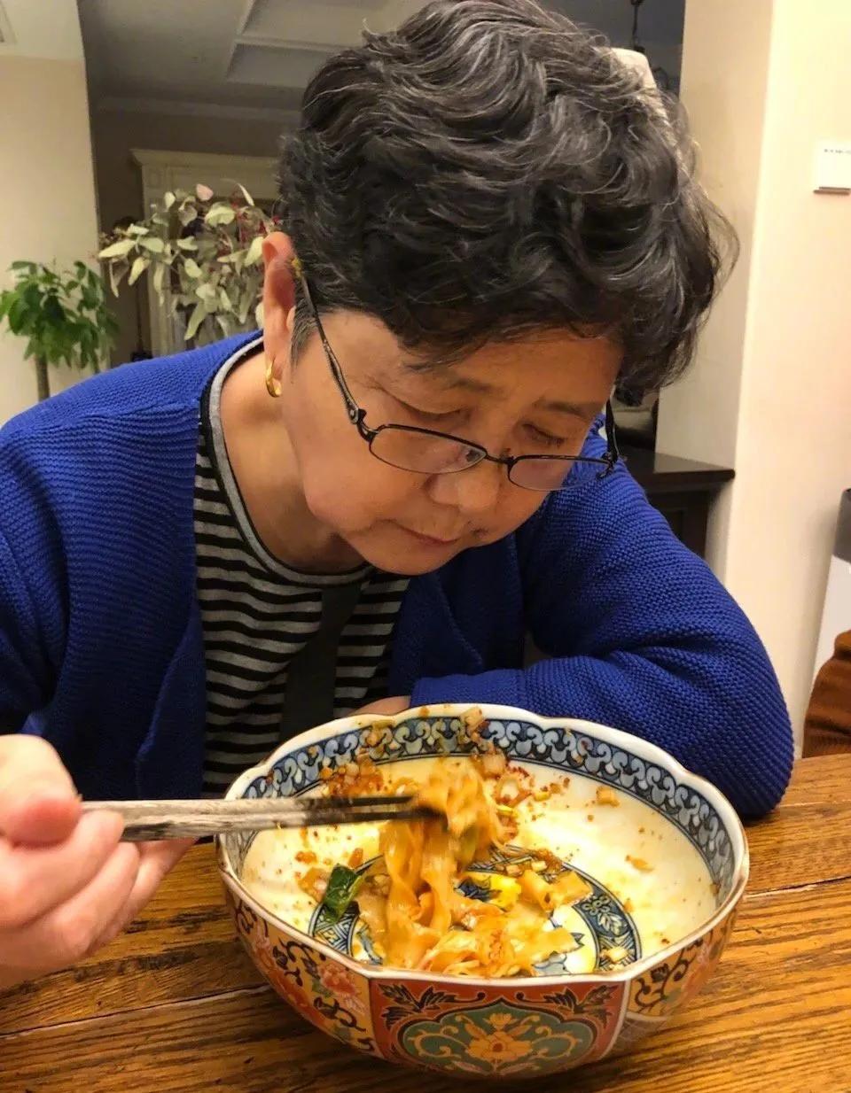 我妈很抠门,始终还是低估了老妈抠门儿的程度