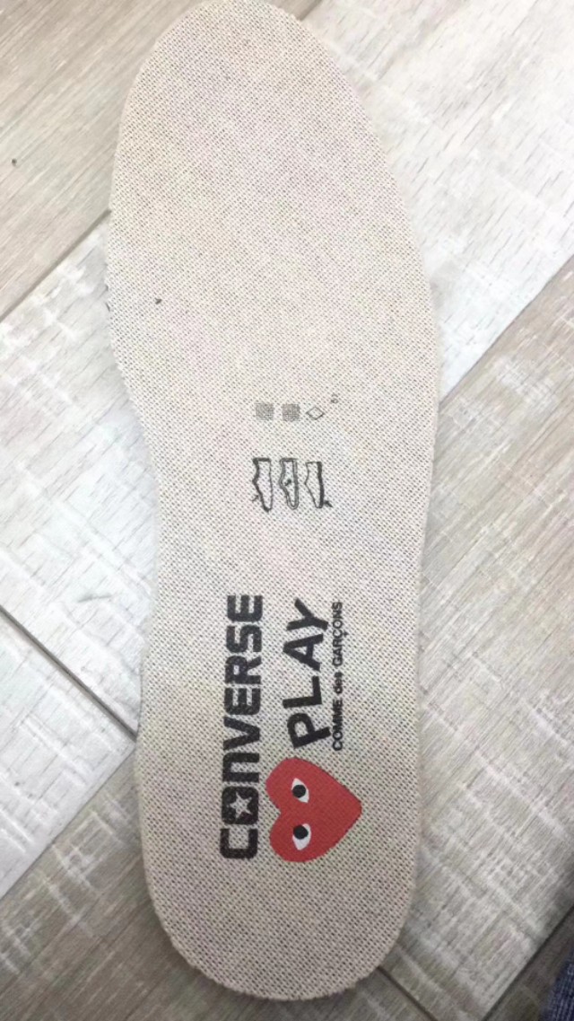 vans的配盒到底是真是假？sample鞋到底是什么？