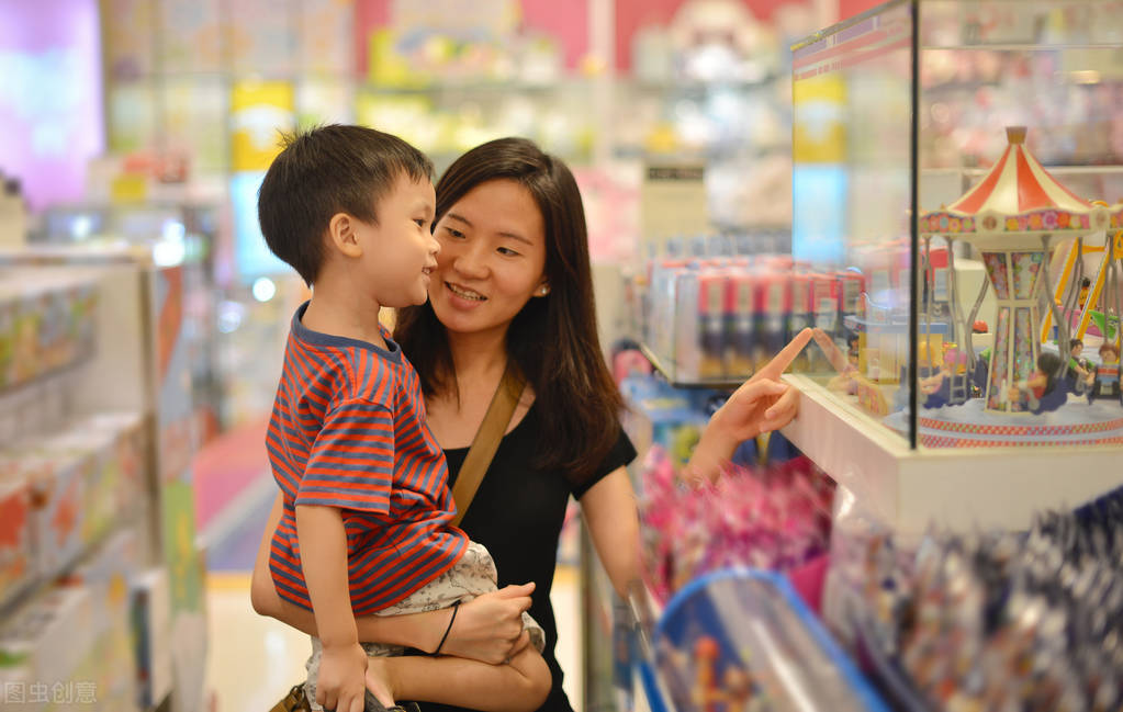 母婴店的尿不湿利润如何,重庆女人开店3个月亏本60万