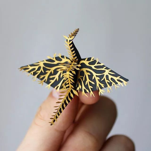 1000天1000只纸鹤，他折的纸鹤让自己走出抑郁……