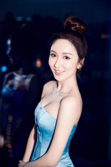 胡一菲娄艺潇是不是一个人,胡一菲娄艺潇前后对比