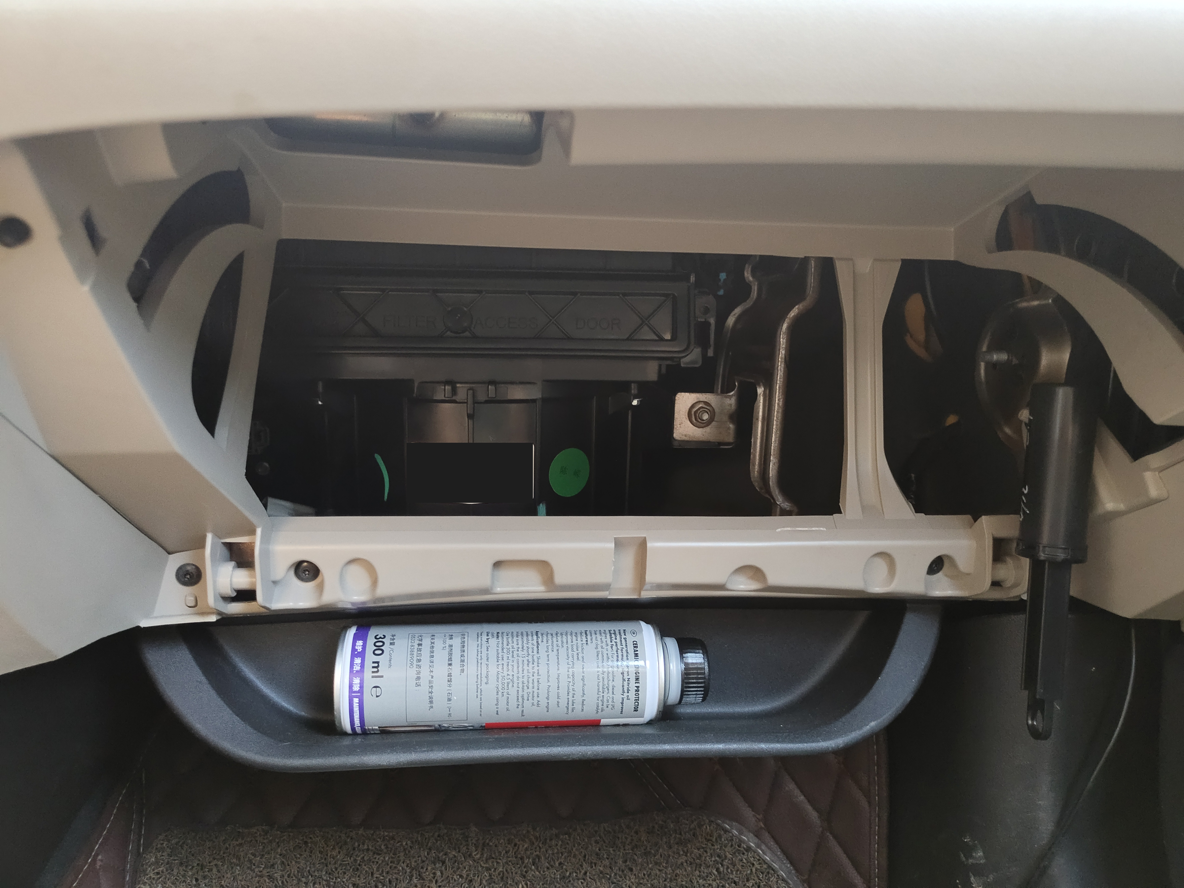 怎么分辨空调滤芯是否该更换,其实空调滤芯换什么样的比较好