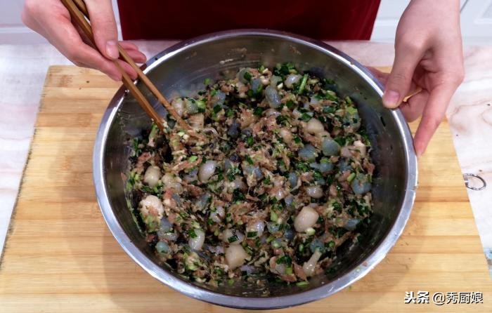 三鲜饺子馅怎么调鲜嫩多汁,三鲜馅饺子怎么调馅多汁