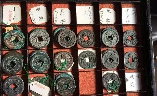 铜钱锈了把玩可以除掉锈吗,铜钱生锈了怎么去锈呢