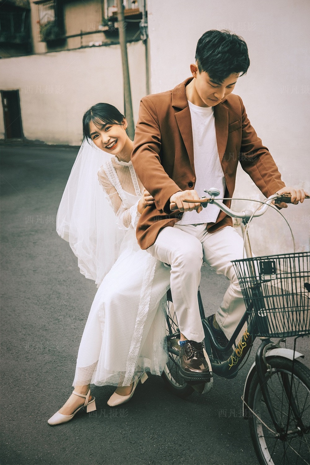 婚纱照应该怎么选片,拍婚纱照应该怎么选风格