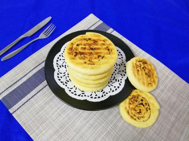 发面饼怎么做不硬又松软不放酵母,发面饼如何做不粘