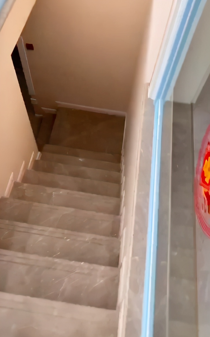 嘎子谢孟伟北京住宅,嘎子谢孟伟开豪车录视频