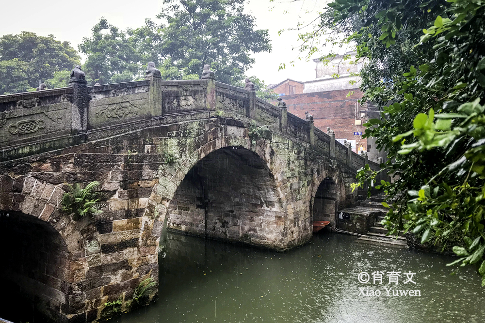 顺德逢简水乡，那一片小桥流水人家的风光，是古桥古屋古木的桃源