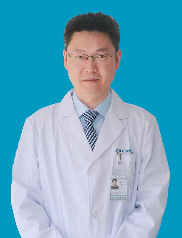 口腔溃疡最后发现是癌症故事,口腔溃疡竟是由这些原因引起的