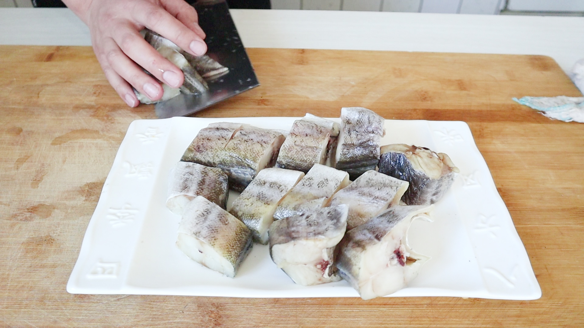 鳕鱼炖豆腐怎么做好吃没有腥味,鳕鱼炖豆腐最正宗的做法