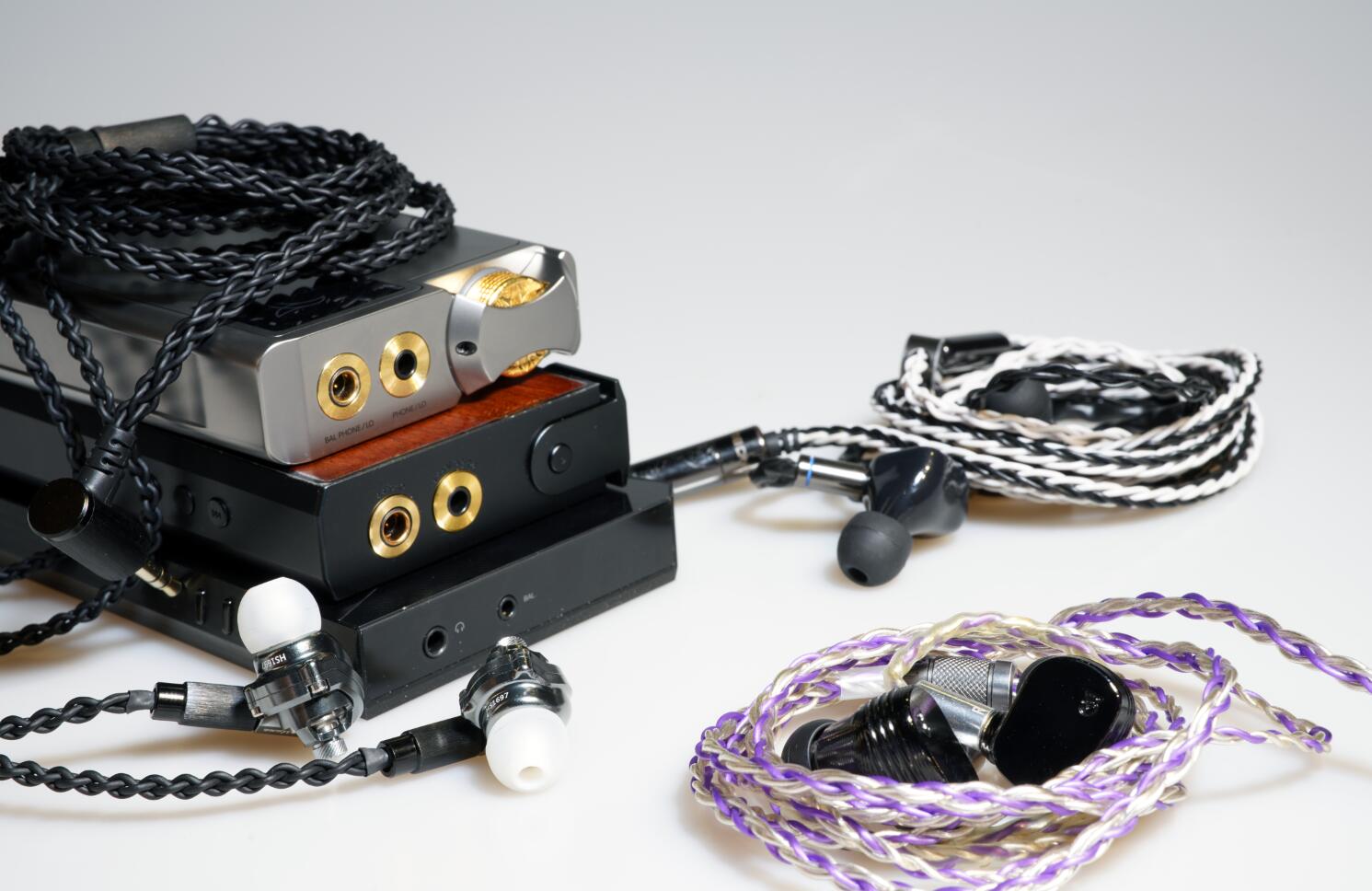 聊一下我喜欢的摇滚音乐以及适合听摇滚的耳机,*放播**器