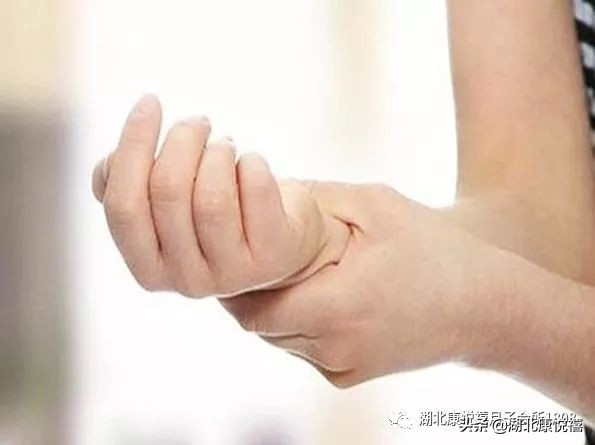 产后困扰宝妈的几种常见疼痛，碰到了该如何应对？