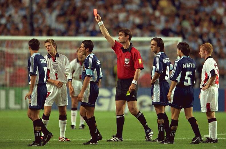 足坛十大恶人组,十大足坛恶人中国