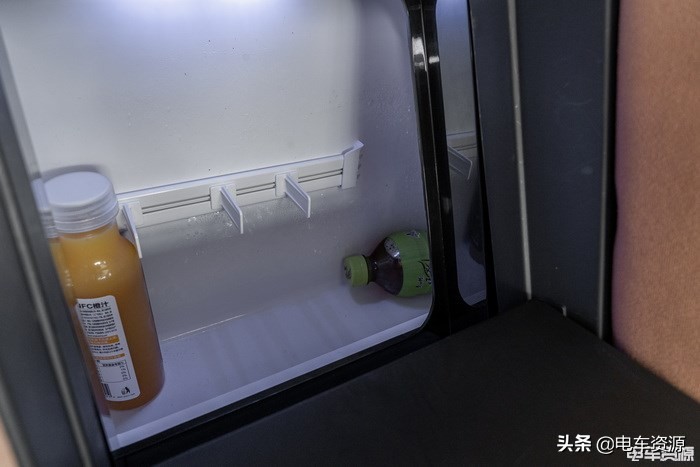 陈震小鹏p5试驾视频,小鹏p5智能体验