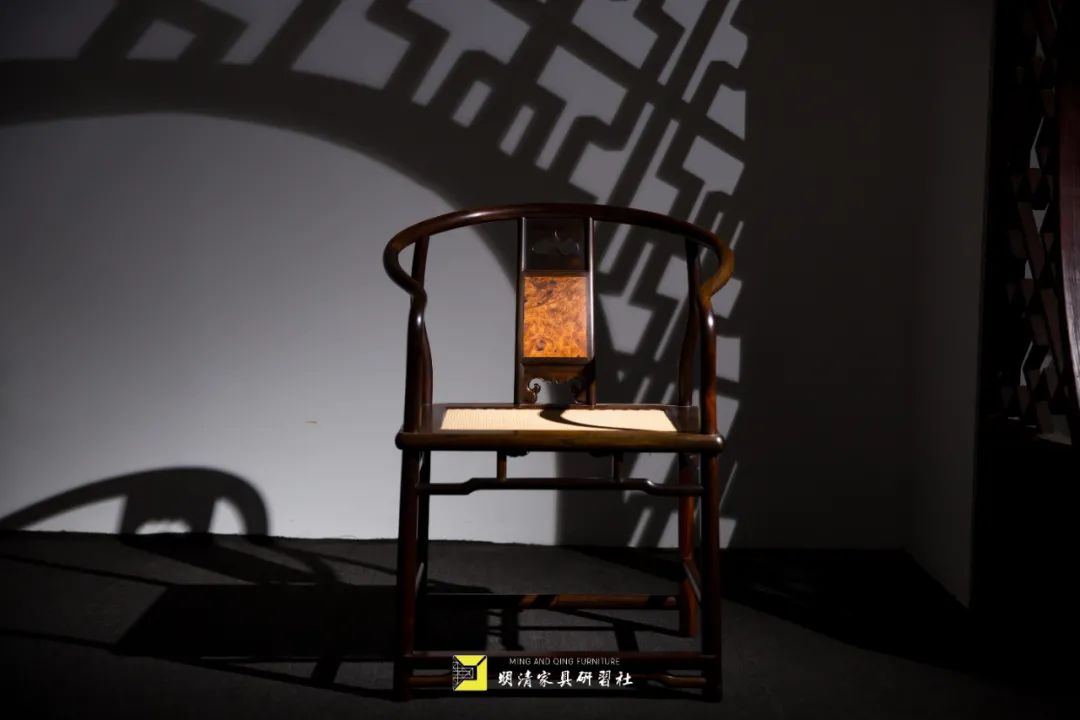 余尝净一室，置一圈椅|影木坊