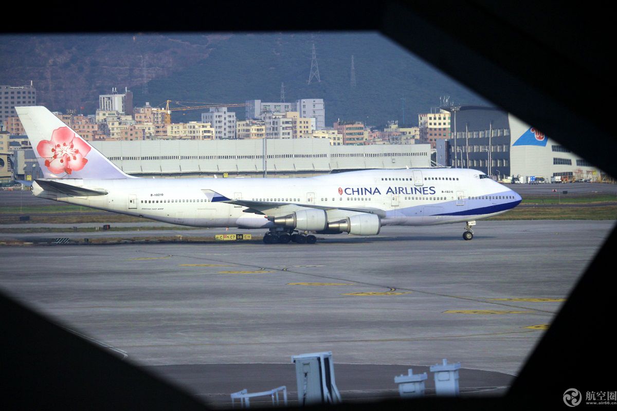 中国航空降薪,中华航空待遇