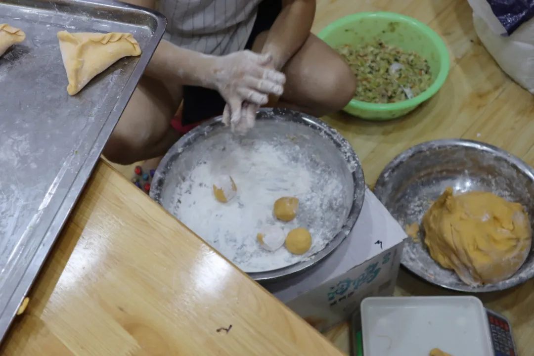 你好，乡愁在成都哪里买