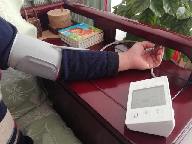 父母的健康,九安电子血压计哪个型号最准确