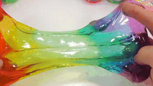 水晶泥、水宝宝，家长可千万别再给宝宝买这种危险的玩具了