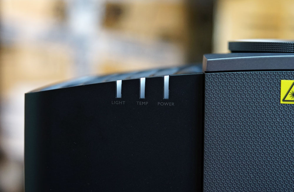 5500流明激光投影机,5000元激光投影机