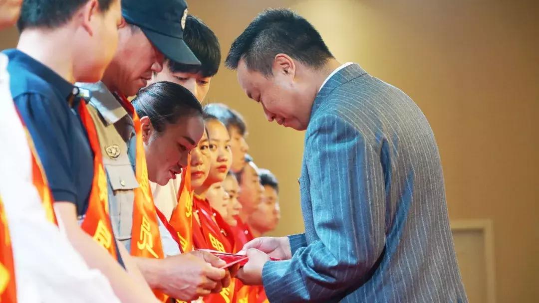 青春无悔创辉煌,优质服务工作取得新成效