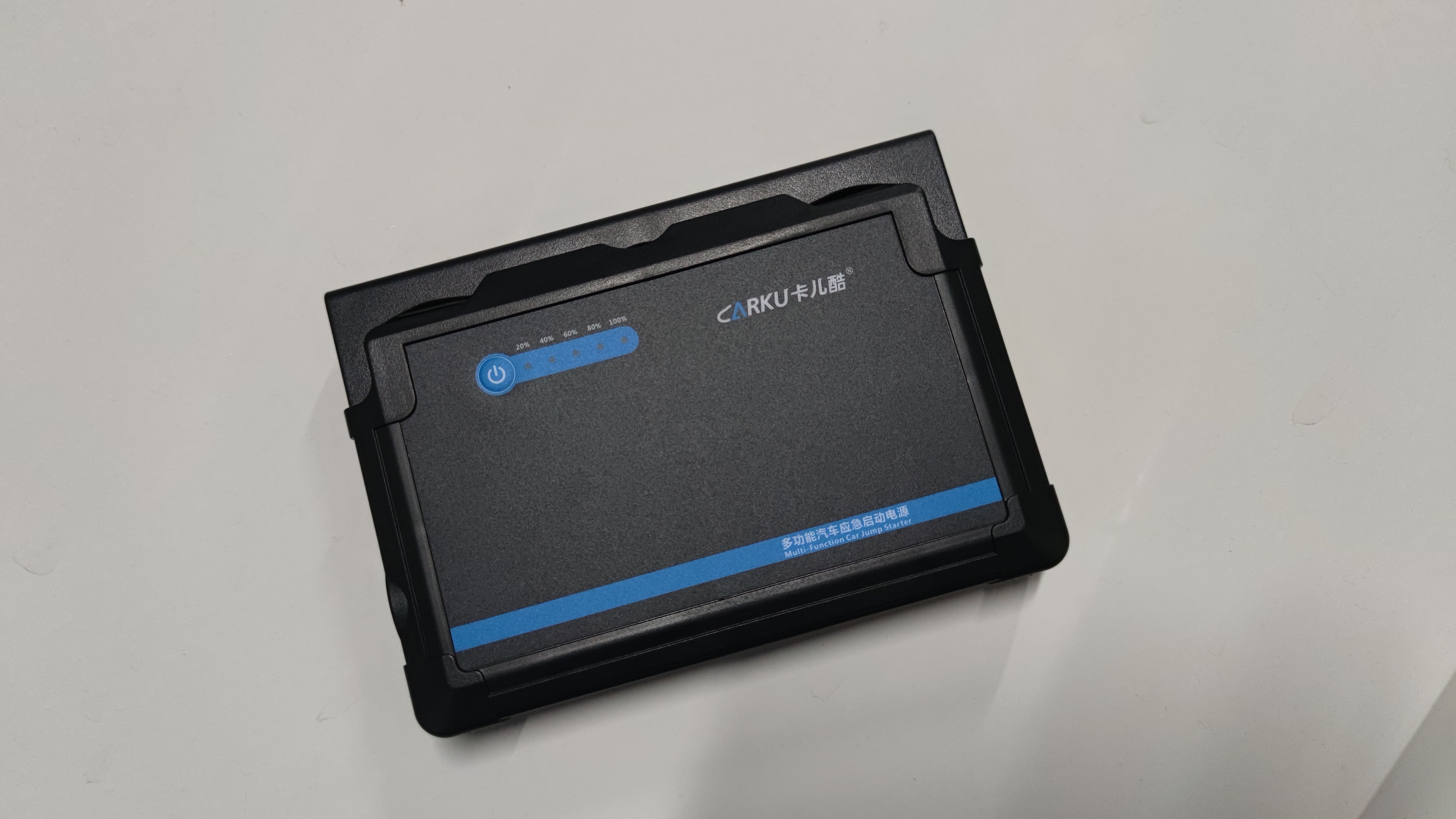 车辆意外熄火如何快速解决？卡儿酷DW2000启动电源来帮你