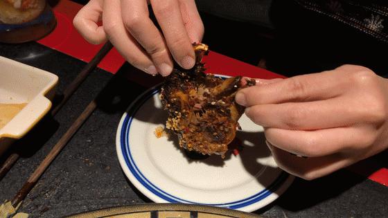 当成都老板爱上沈阳老雪，他开的串串香店锅底都有1瓶大绿棒